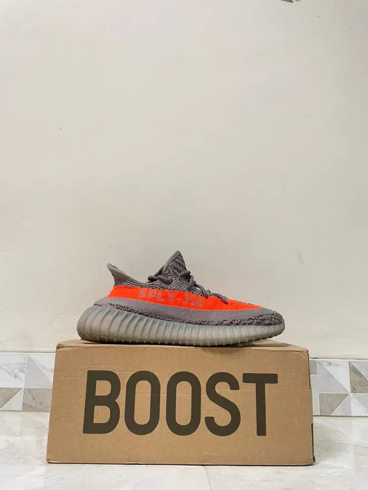 Yeezy 350 V2 Beluga 1.0 Reff (Size 42) BNIB Original 100%