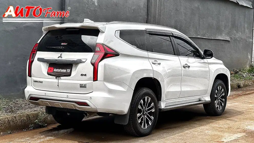 Mitsubishi Pajero Sport Dakar 4x4 Ultimate NIK 2023