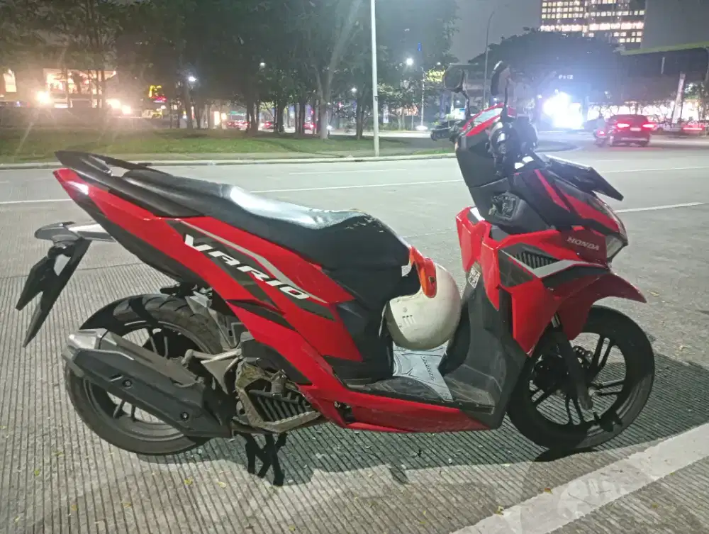 vario cbs 125 tahun 2023