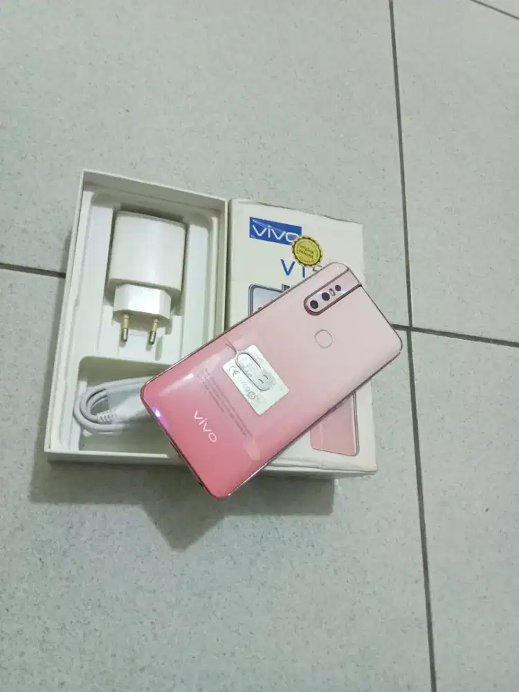 VIVO V15 Ram 8GB fulset
