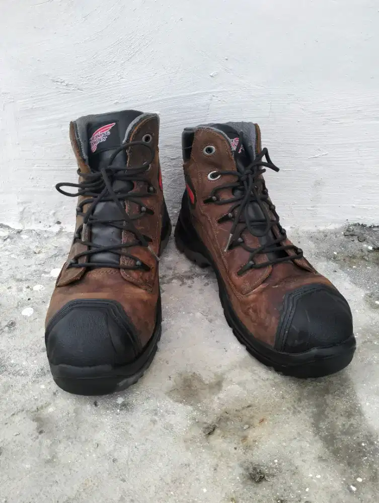 Sepatu Red Wing 3228 made italy uk. 42