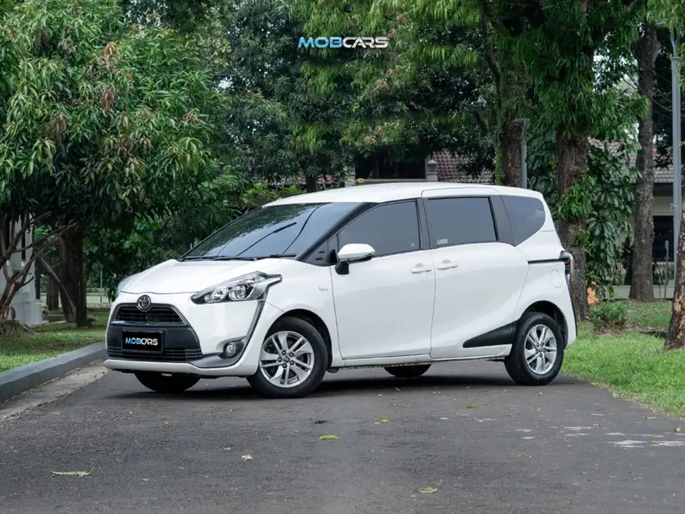 Sienta G 1.5 AT 2017