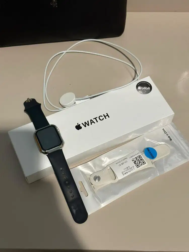 Apple Watch SE 2 40mm MULUS 99.9%