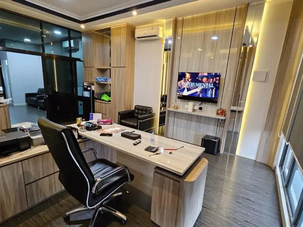 Ruko 3 Lantai Full Furnish Cocok untuk Office Maggiore Junction, Gading Serpong