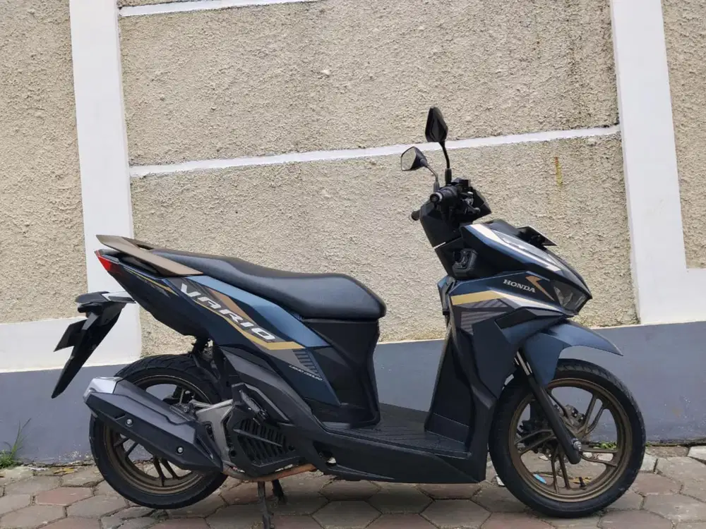 (jual) honda vario 125cc 2023 gen2 siap pakai surat lengkap gres