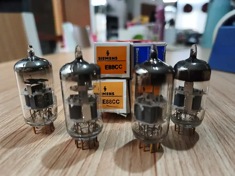 Tube Siemens E88CC gold pin made in Germany