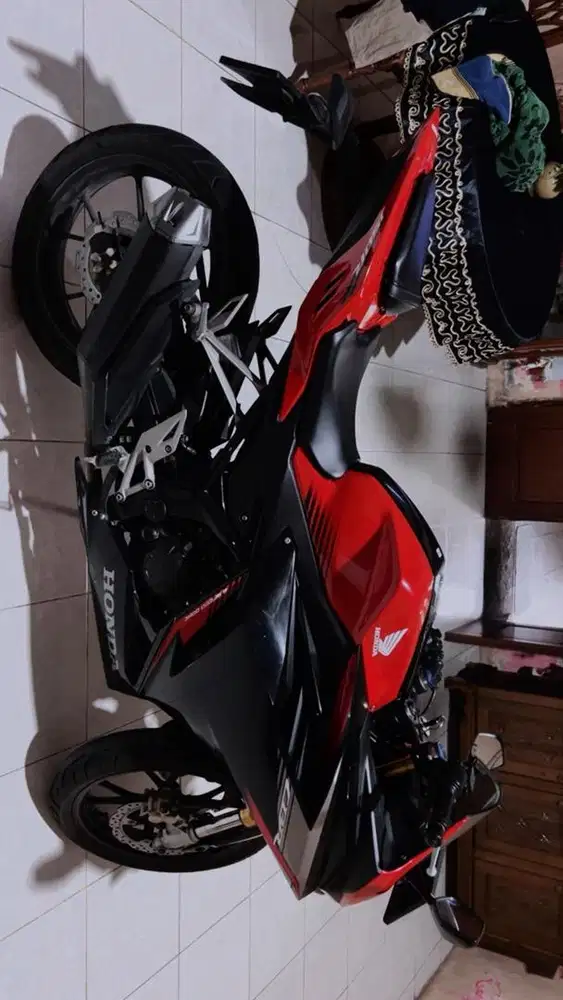 Honda CBR 150R 2022