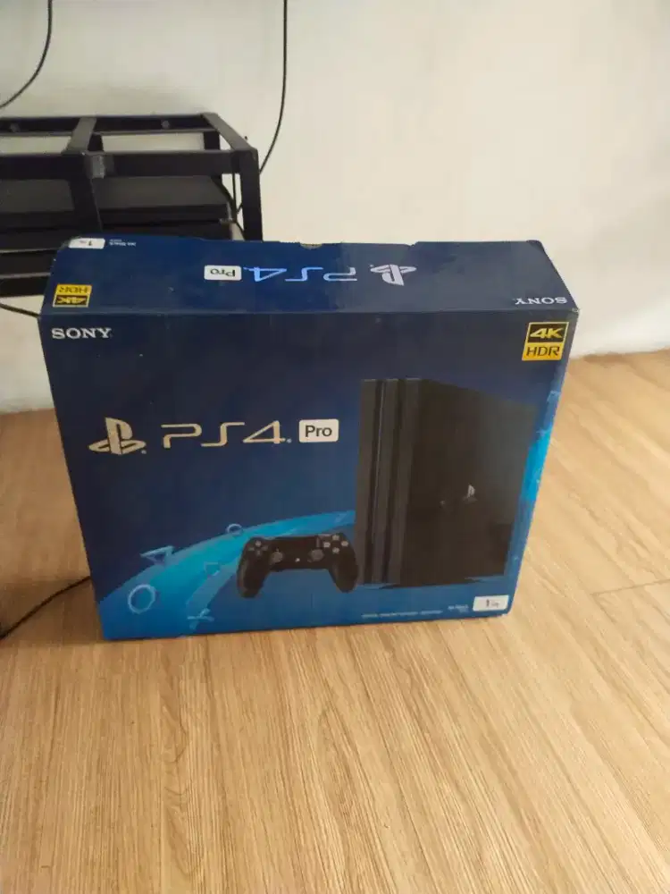 Playstation 4 pro 1TB fullset 1 stick sudah fullgame