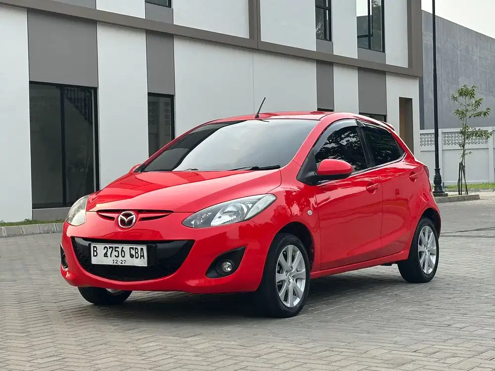 Mazda 2 2012 Bensin