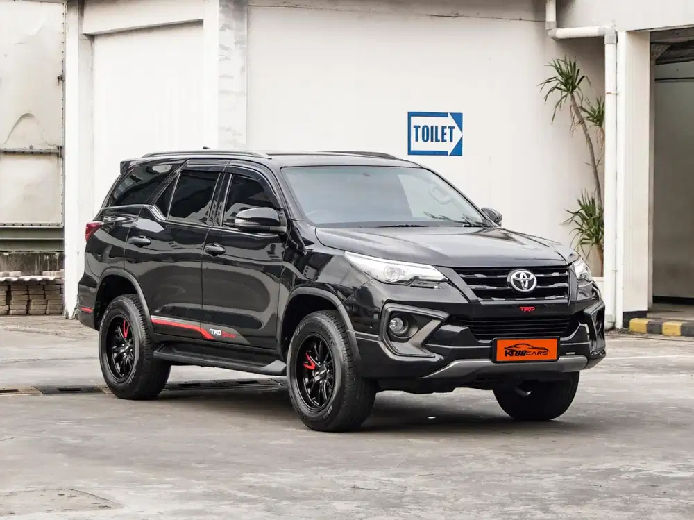 Toyota Fortuner VRZ Trd AT
TH 2018 ( NIK 2018