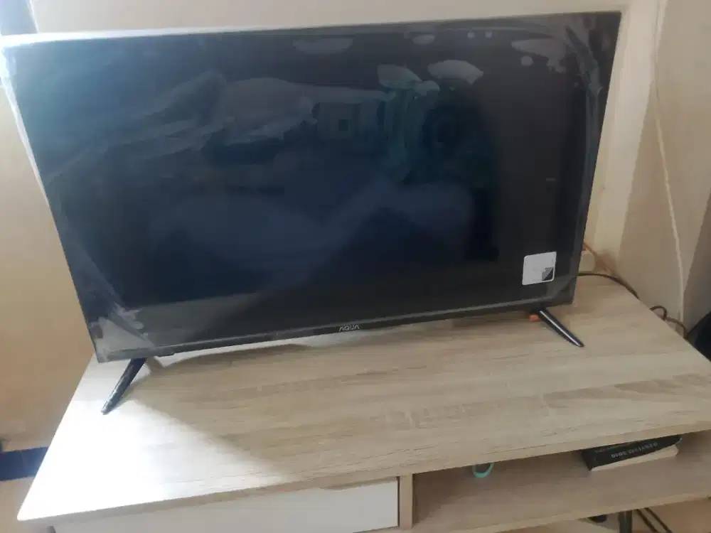 AQUOS 32 LED TV ANDROID
