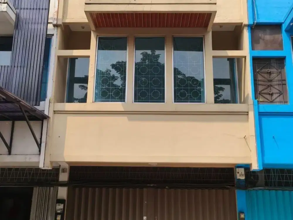 Ruko Araya tahap 1 BU GALAXY BUMI PERMAI STRATEGIS SIAP HUNI ADA AREA PARKIR