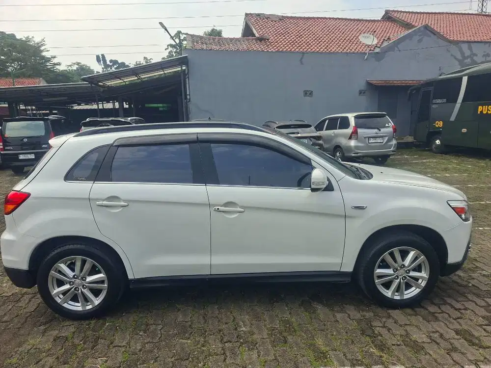 Dijual Mitsubishi Outlander PX 2012   Panoramic