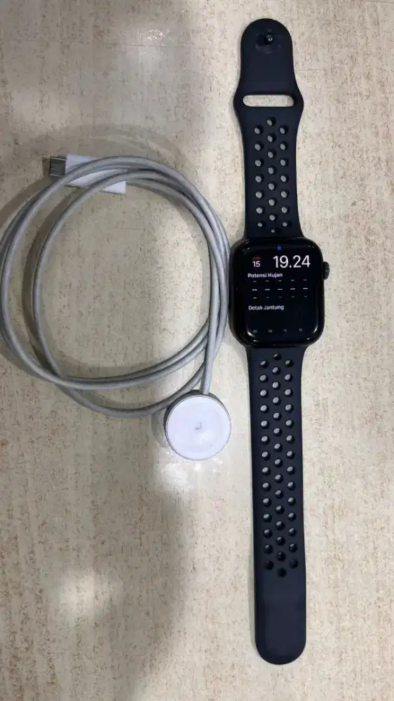 Dijual apple watch series 7 Black