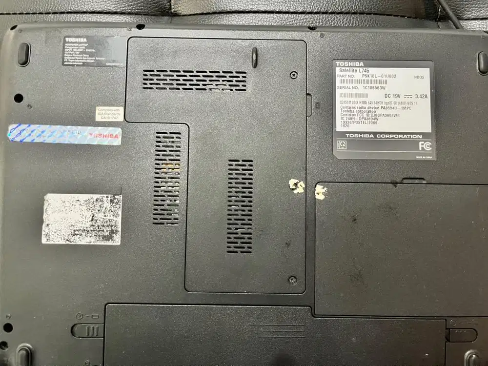 Jual laptop toshiba L745 i5