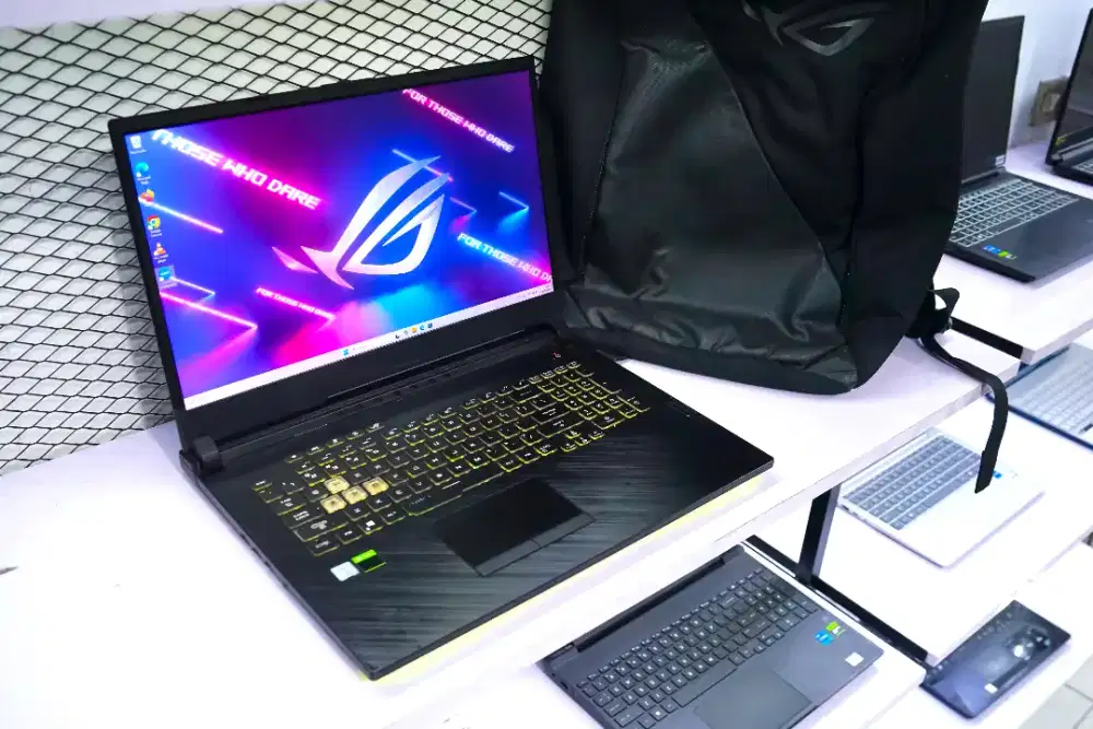 ASUS ROG STRIX G731GT.CORE i7-9750H.VGA GEFORCE GTX1650 4GB.17in
