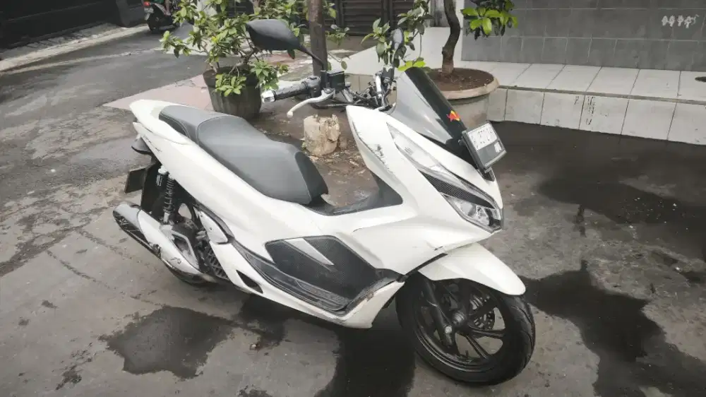 PCX Putih Non ABS 2019 Mesin ok