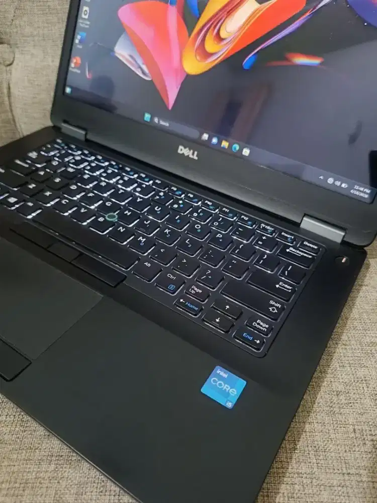 Laptop Dell Core i5 RAM 8GB SSD 256GB