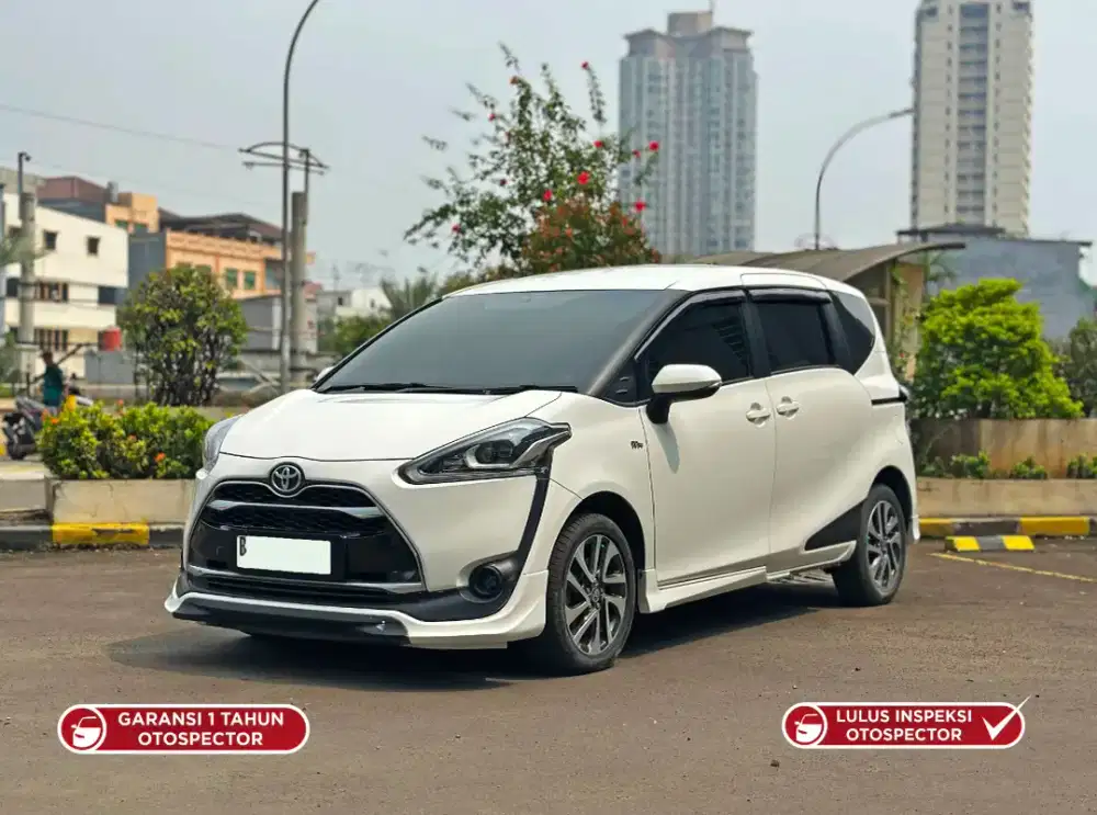 KM 28rb Sienta Q cvt 2019 matic new toyota putih dp minim bs TT