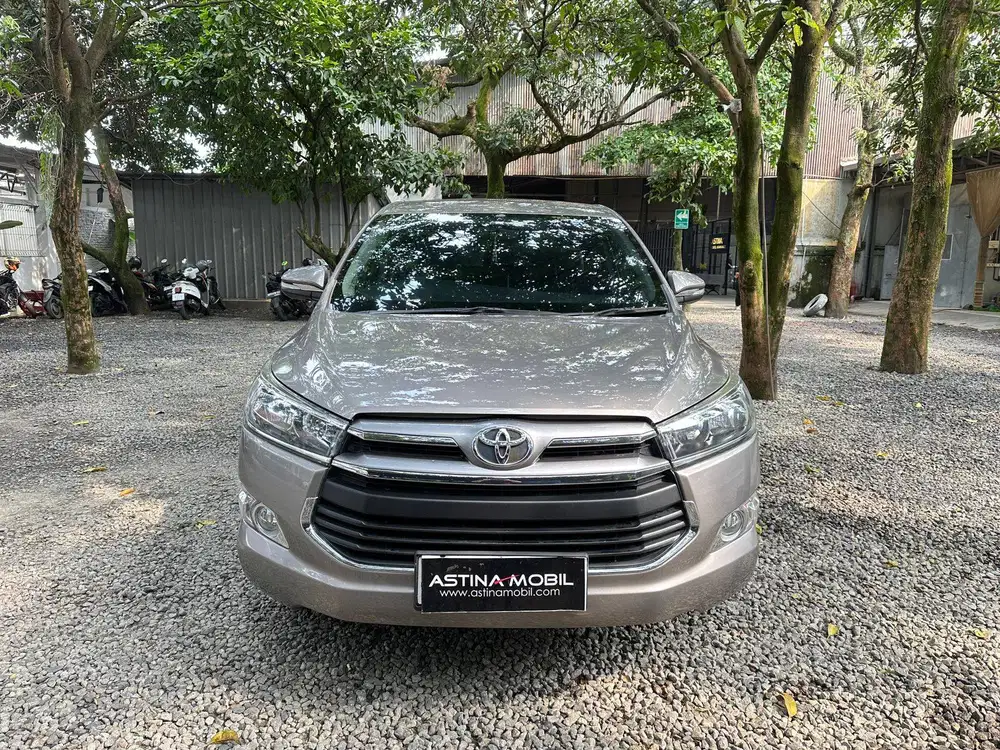 TOYOTA KIJANG INNOVA 2.0 V AT 2017 REBORN METIC BENSIN