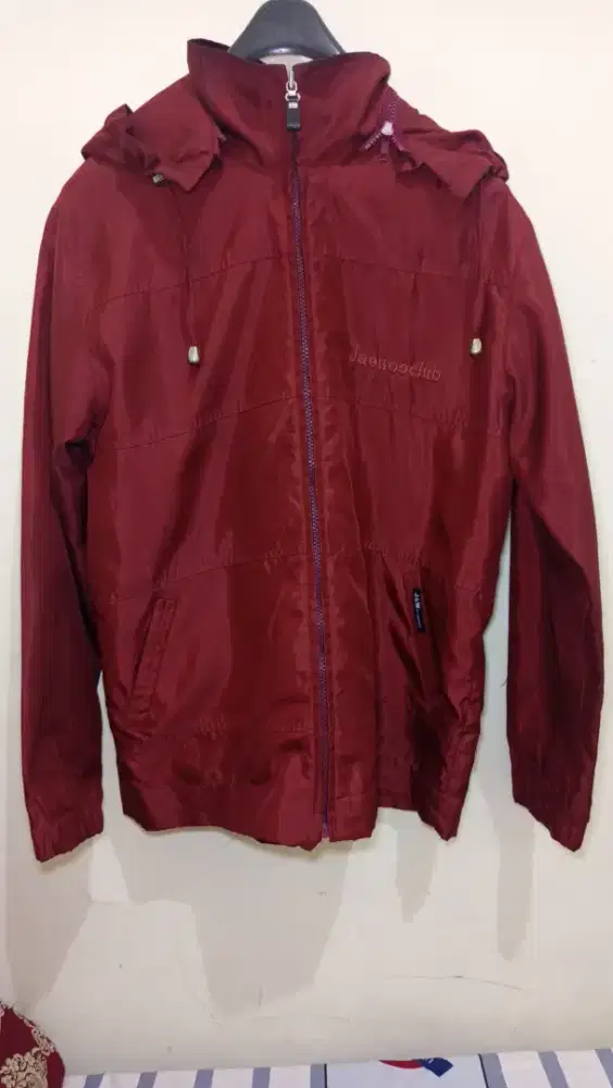Jaket Pria Impor merah maron
