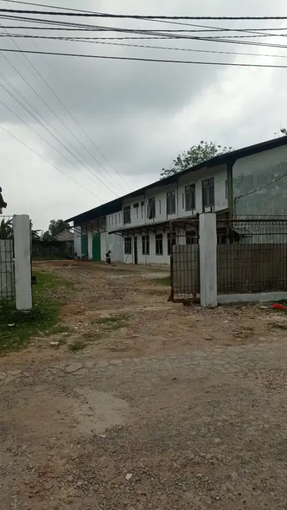 Disewakan 2'gdg Purwosari kalidoni