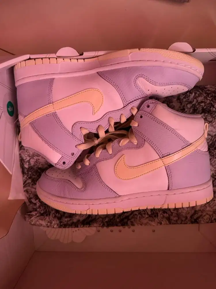 Nike dunk high coconut milk oxygen purple