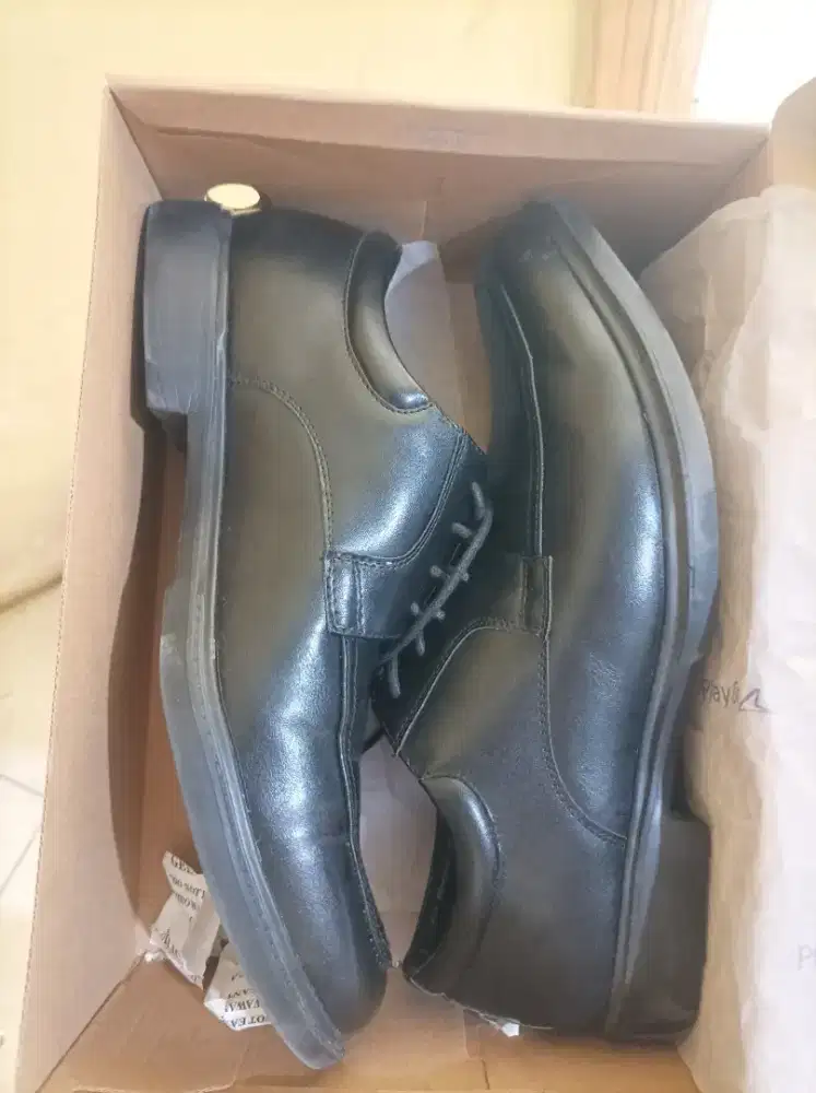DIJUAL SEPATU FORMAL PRIA