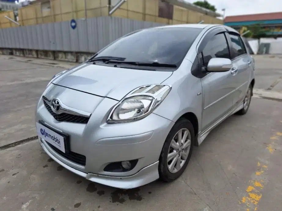DP RENDAH Toyota Yaris 1.5 J Bensin-AT 2009 BFOS