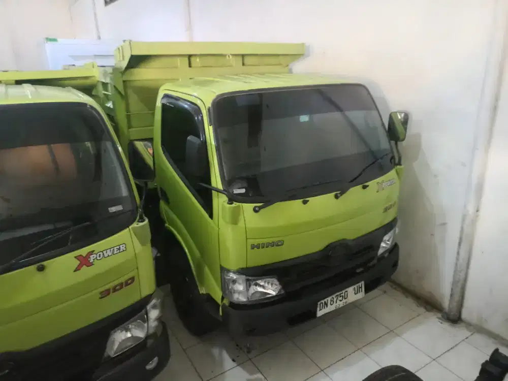 Hino Dutro 136HD Dump tahun 2022 Euro 4