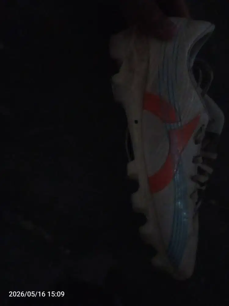 udah gak maen bola lagi