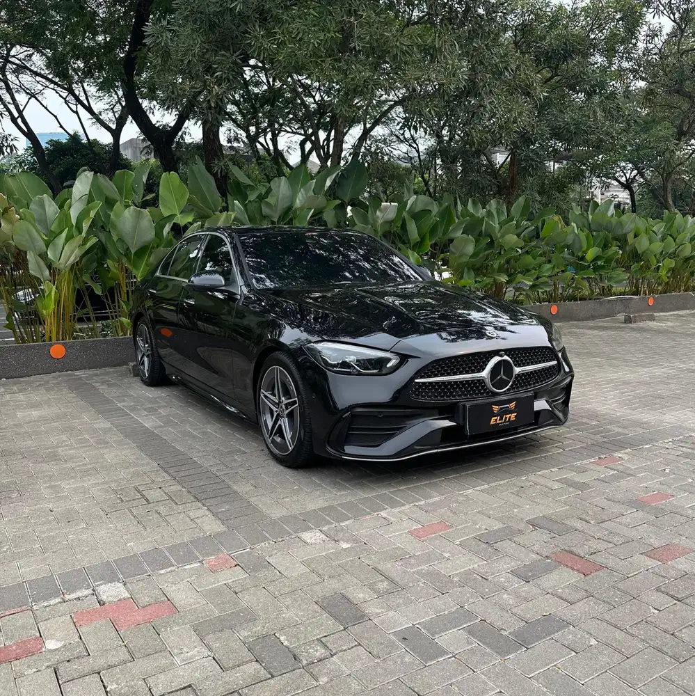 Mercedes Benz C 300 AMG 2024
