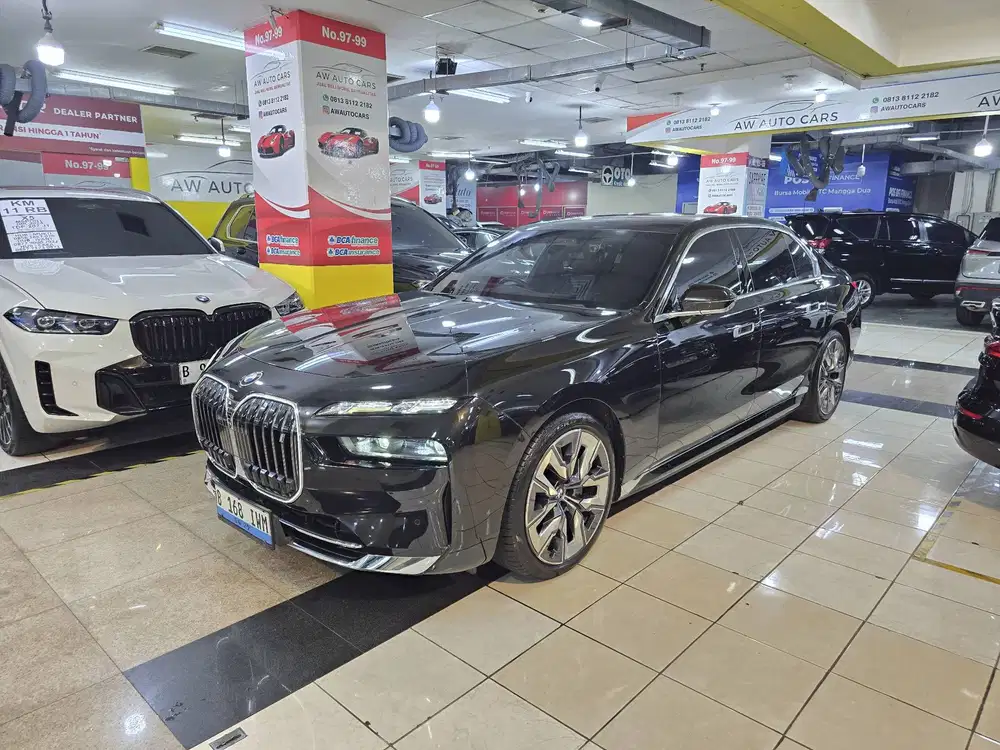 BMW i7 Gran Lusso 2024 NIK 2023 xDrive60 2022 EV Electric