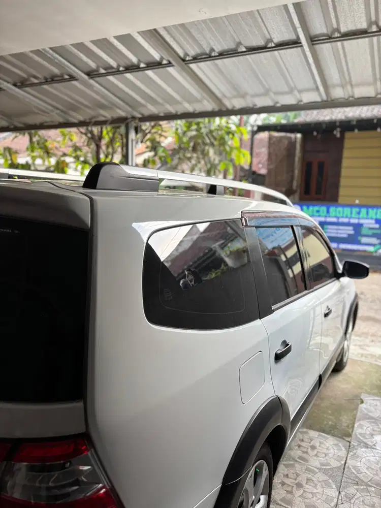 Nissan Grand livina 2013 Bensin