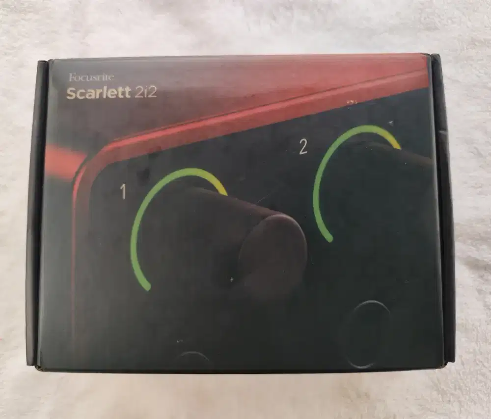 Focusrite Scarlett 2i2 Gen 4 Soundcard Audio Interface Gitar Bass Mic