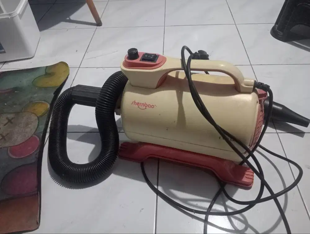 Blower dan kandang kucing 3 tingkat