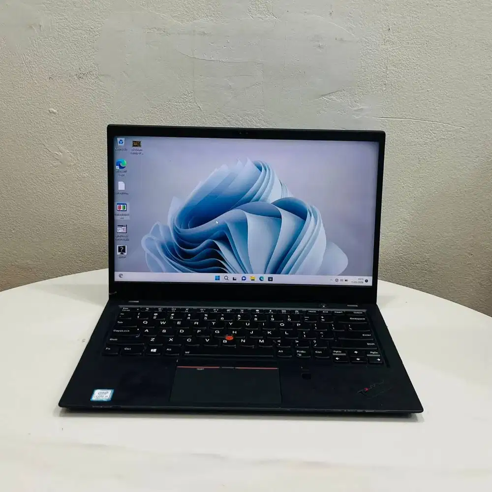 LENOVO THINKPAD X1 CARBON  i5 gen8 Ram 8Gb SSD 256Gb *REC