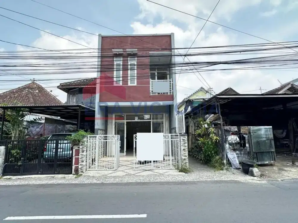 Ruko Komersial Dekat Kalpataru dan Kampus ASIA, Area ramai