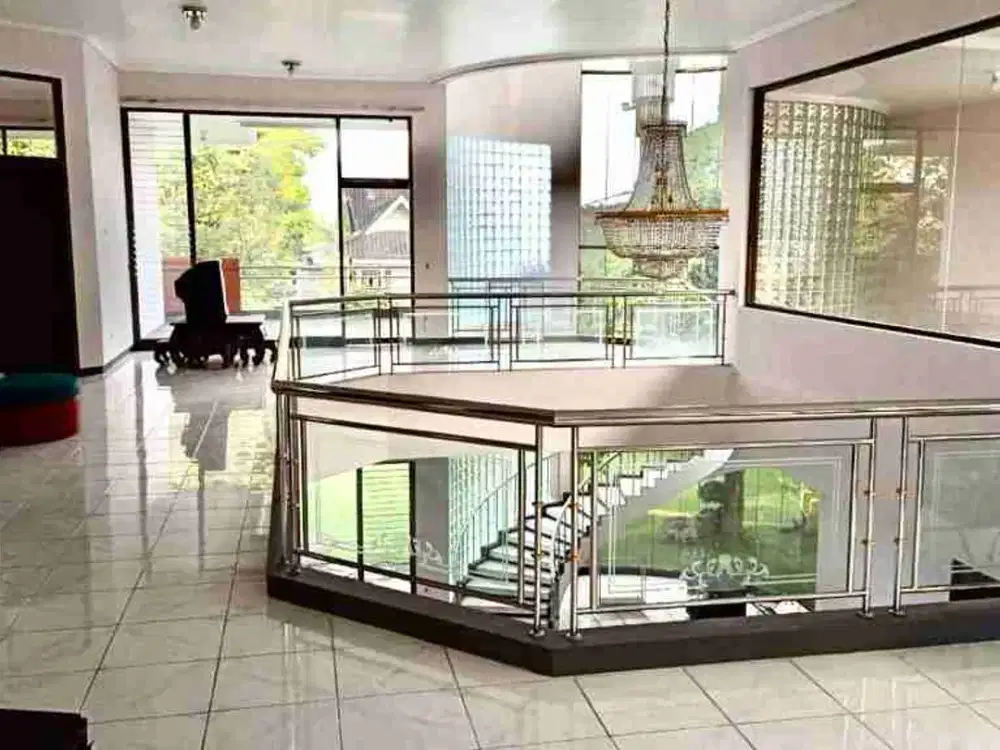 Villa Trawas dekat PCP