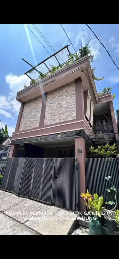 Dijual Rumah Komplek Permata Kopo