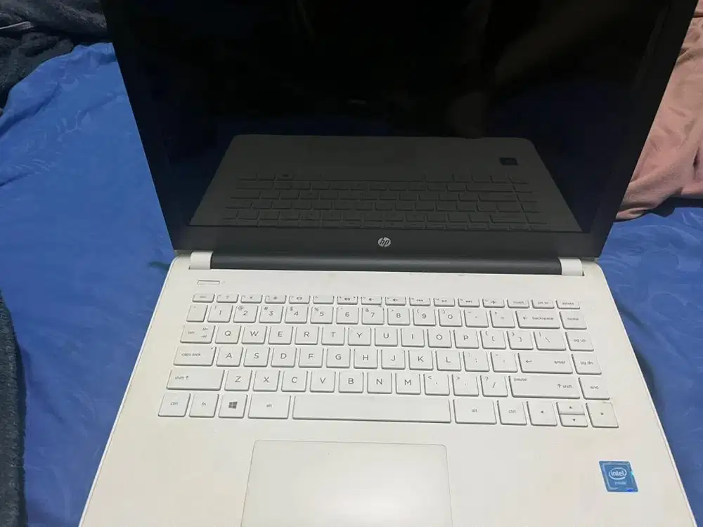 Laptop merek hp