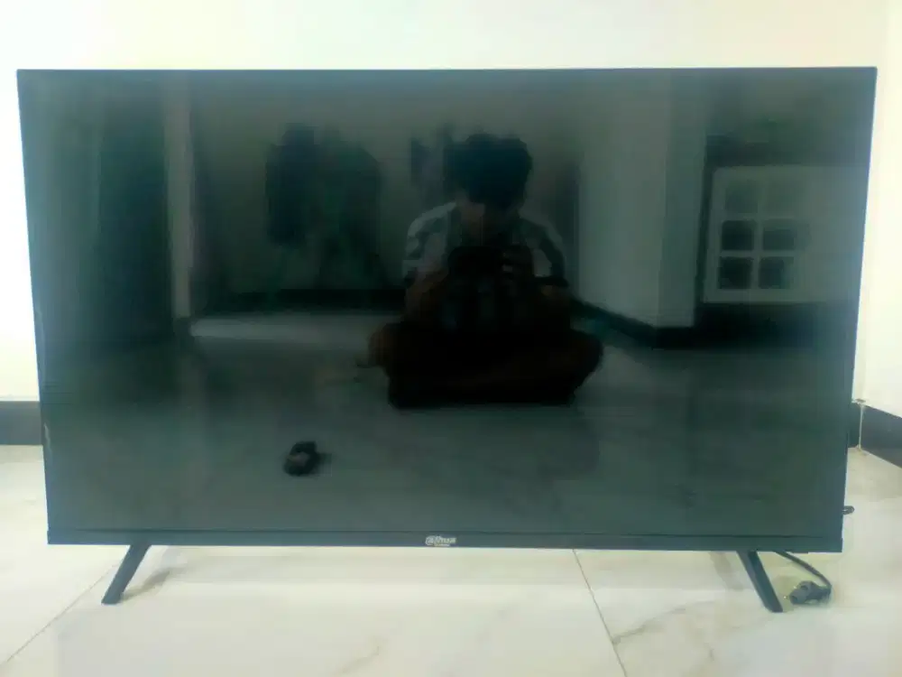 ANDROID TV LED DAHUA 43 INCH LIKE NEW