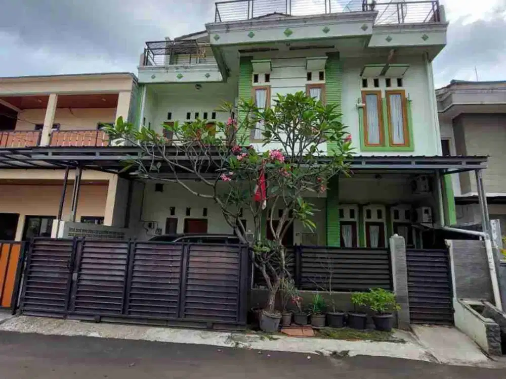 Dijual Rumah 3 lantai siap huni di perumahan dekat stasiun jurang mangu Bintaro