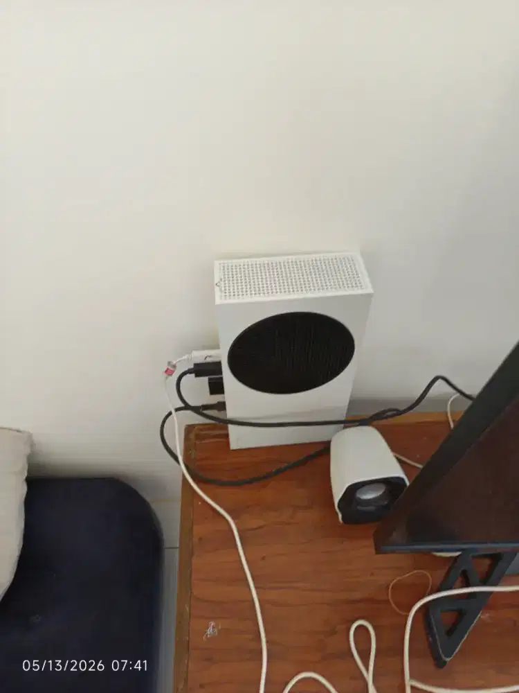 Xbox series s & monitor legion r27