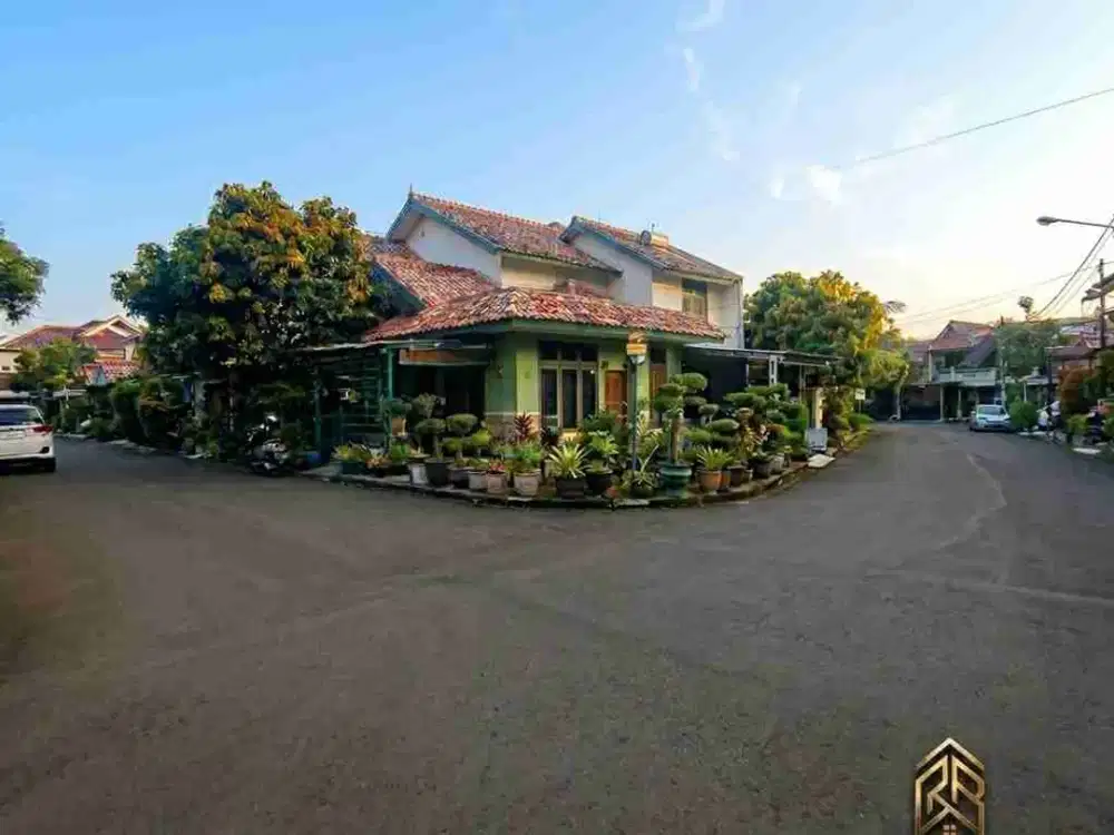 Rumah dijual Di komplek Arcamanik Termurah Tanah luas dkt Antapani Bandung