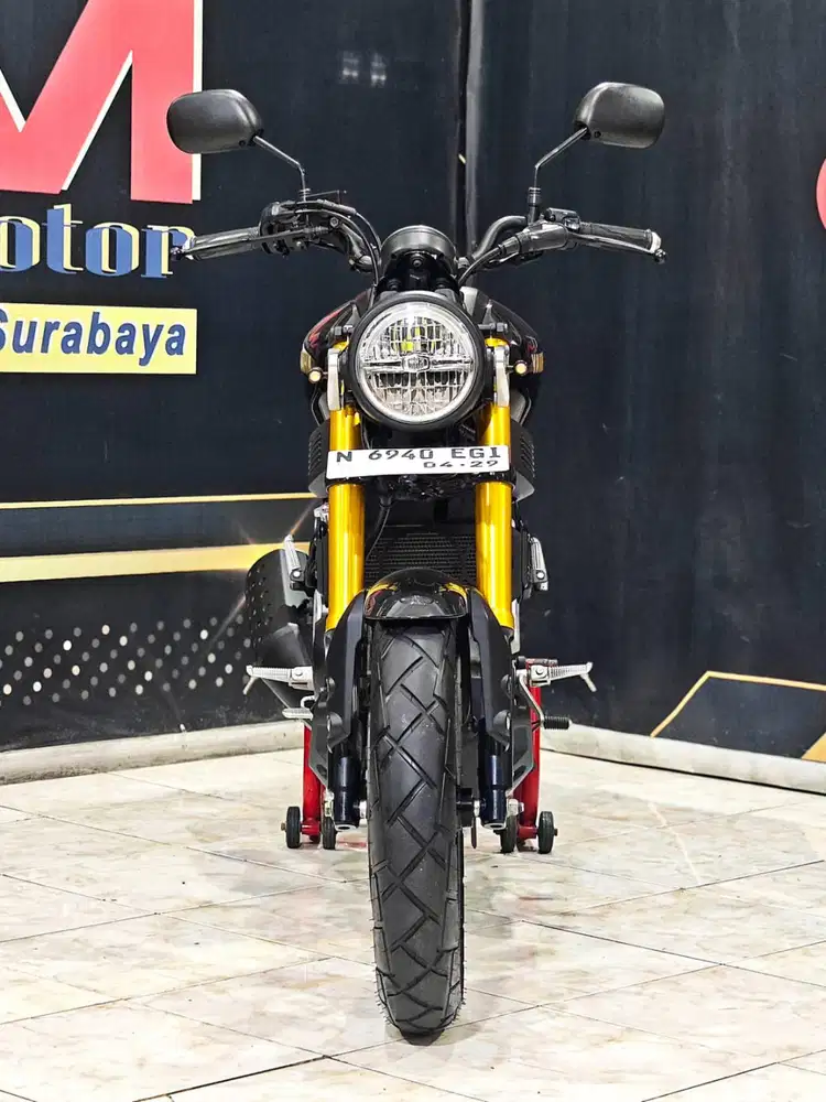 Anugerah motor rungkut Yamaha XSR 155 VVA TH 2024 odo 4rb