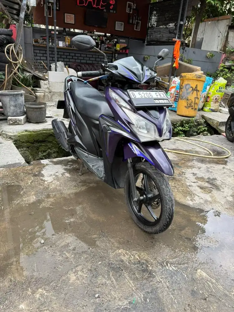 HONDA VARIO 125 KZR 2013 PAJAK HIDUP