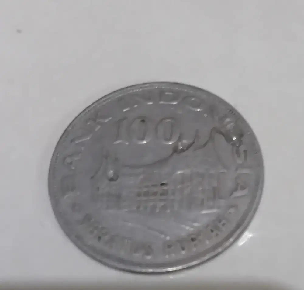 Uang logam 100 rupiah