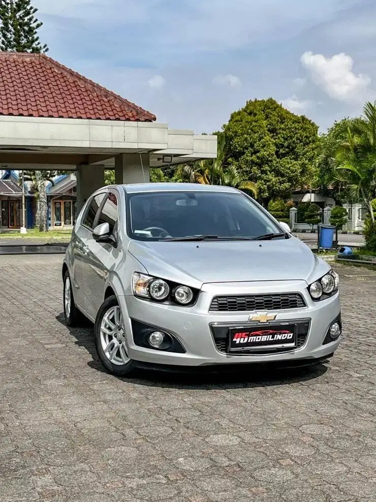 Chevrolet Aveo 1.4 Lt matic 2013