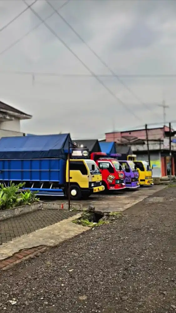 Jasa sewa truk pindahan